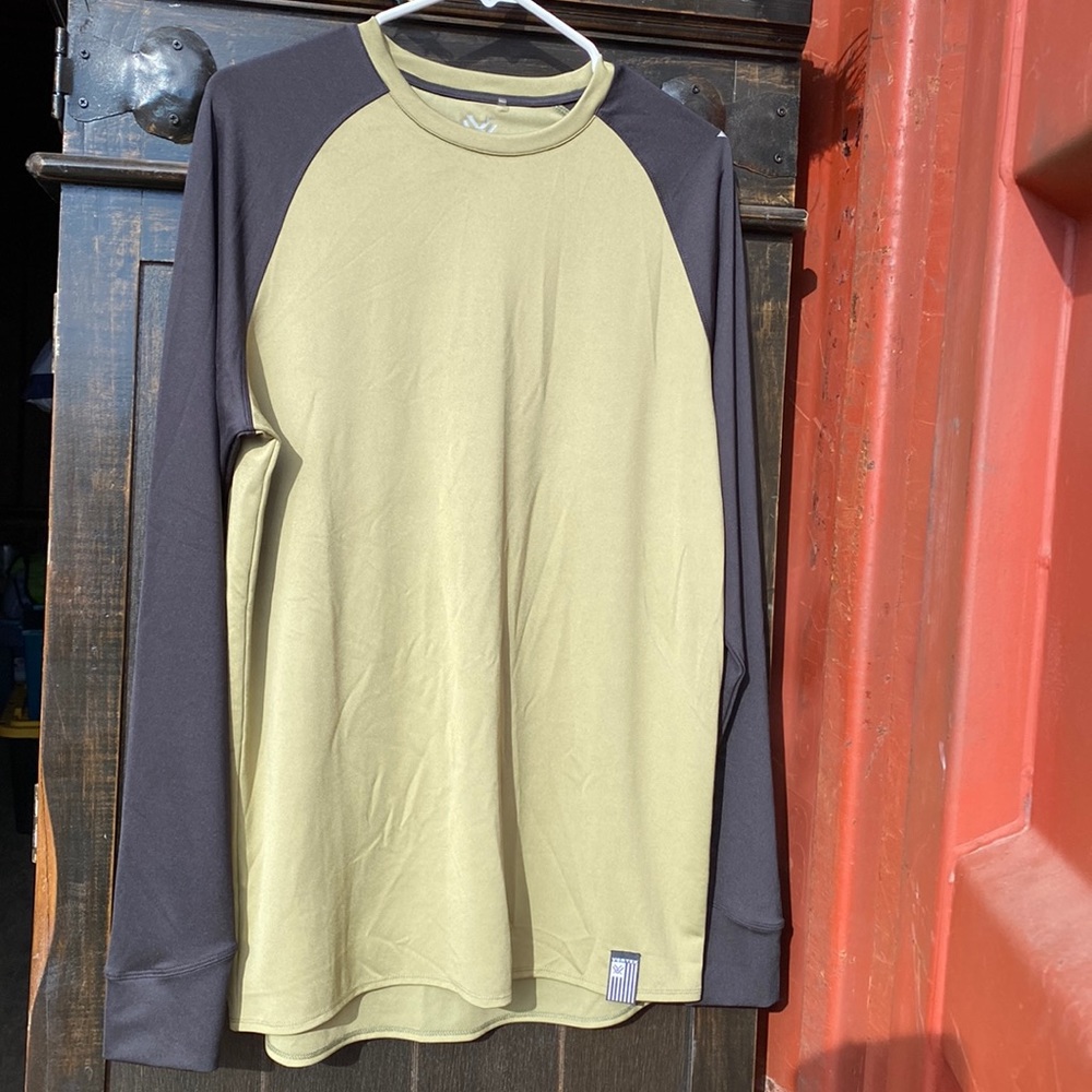 Vortex sport shirt